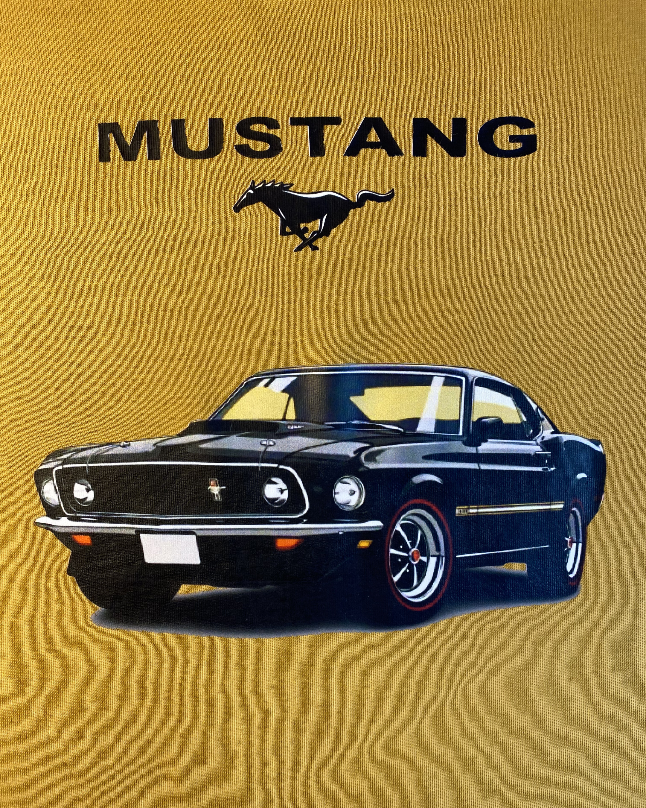 Classic Mustang Legend Graphic T-Shirt